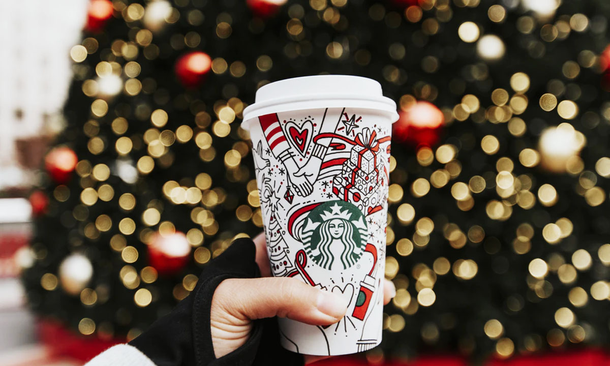 Starbucks Is Giving Out Free Drinks on all Thursdays in December 2019