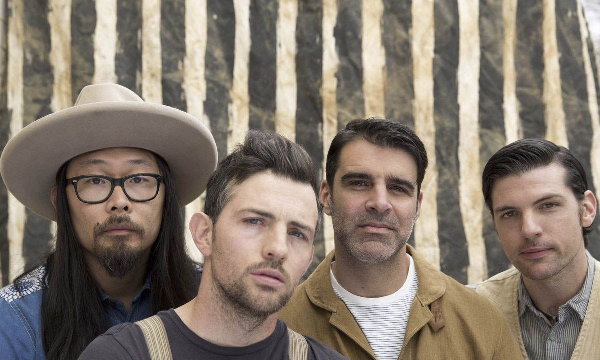 Watch-The Avett Brothers New Single ‘Victory’