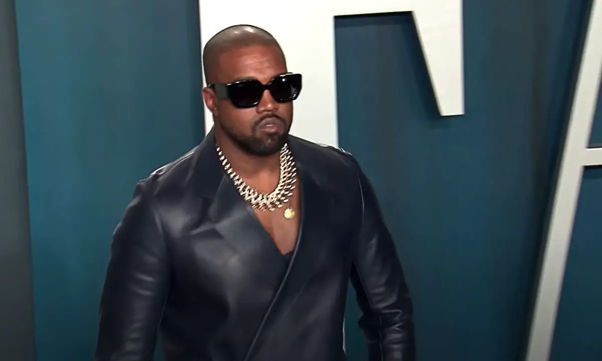 KANYE WEST INVESTIGATED FOR BATTERY AFTER HE ALLEGEDLY PUNCHED A MAN