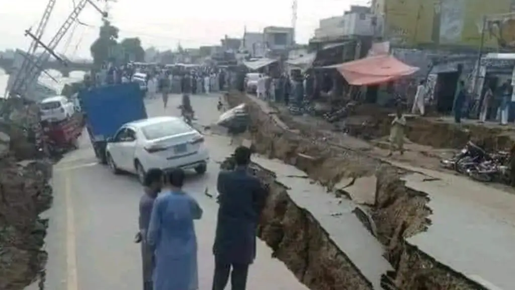 Around 900 people were killed in disastrous earthquake in Afghanistan