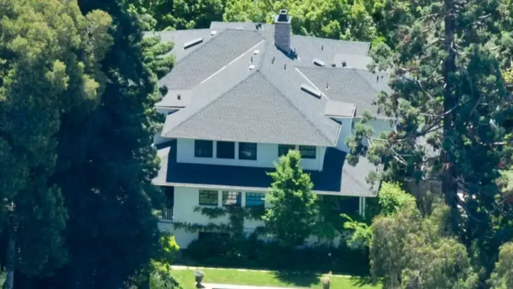 Facebook founder Mark Zuckerberg sells his San Francisco home for $31 million
