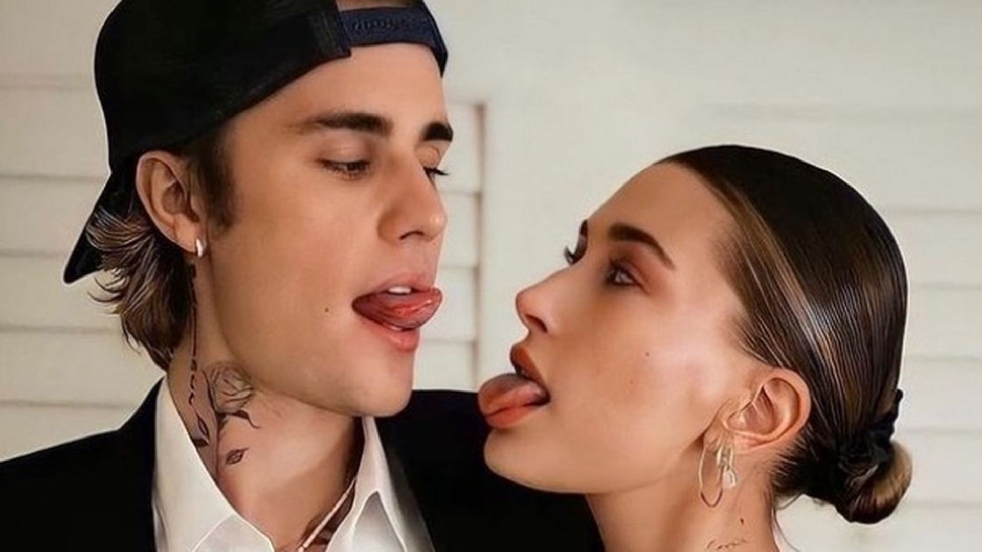 Hailey Bieber Reveals Justin Biebers Favourite Sexual Position The West News