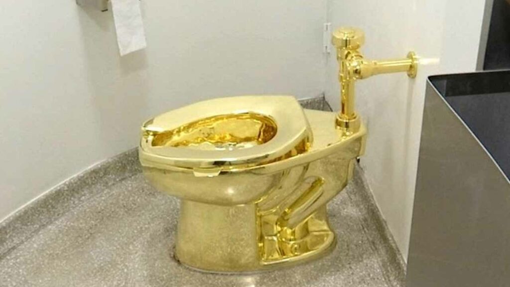 Prosecutor says golden toilet was stolen from English palace in ‘audacious raid’