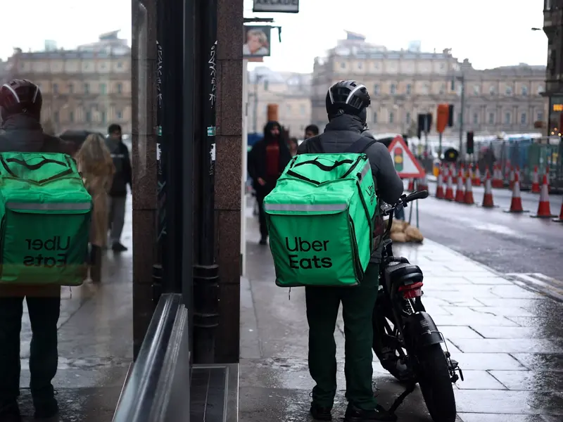 Delivery apps are the top side hustle in 2026